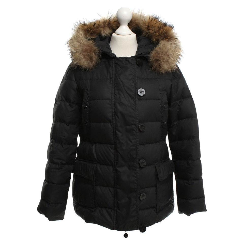 Moncler Veste en noir vers le bas