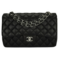 Chanel Flap Bag in Pelle in Nero