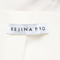 Rejina Pyo Jas/Mantel in Crème