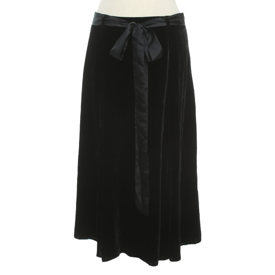 Turnover Skirt in Black