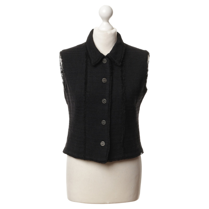 Chanel Vest in black 