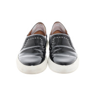 Givenchy Slippers/Ballerinas Patent leather in Black