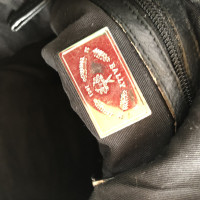 Bally Umhängetasche aus Leder in Schwarz