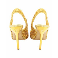 Louis Vuitton Sandals Leather in Gold