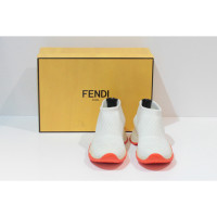 Fendi Sneakers aus Canvas in Weiß