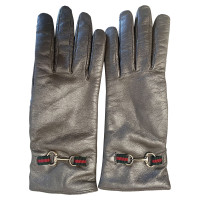 Gucci Gloves Leather in Silvery