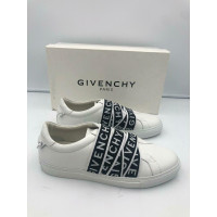 Givenchy Trainers Leather in White