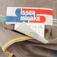 Issey Miyake Oversize-Jumpsuit in Bunt