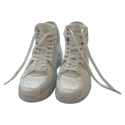 Balmain Sneakers aus Leder in Weiß