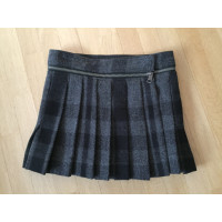 Burberry Skirt in Grey