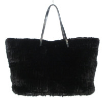 Fendi Sac fourre-tout en Fourrure en Noir