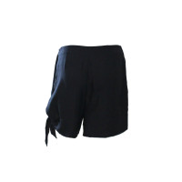 Prada Shorts aus Seide in Schwarz