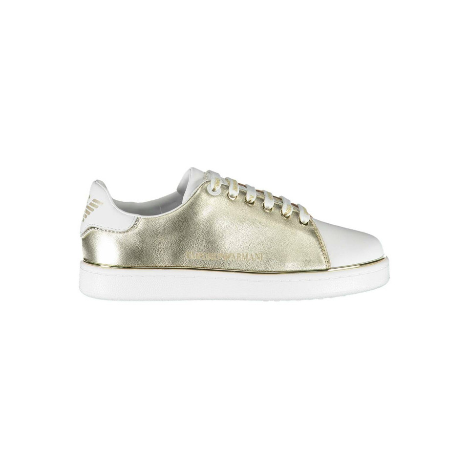 Emporio Armani Sneakers in Wit