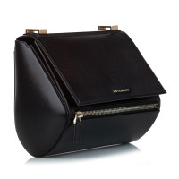 Givenchy Pandora Bag Medium aus Leder in Schwarz
