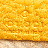 Gucci Handtasche aus Leder in Orange