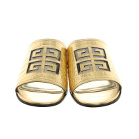 Givenchy Sandals Leather in Gold