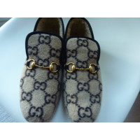 Gucci Slippers/Ballerina's Wol in Beige