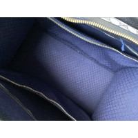 Gucci Reisetasche aus Leder in Grau