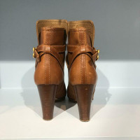 Chloé Ankle boots Leather in Ochre