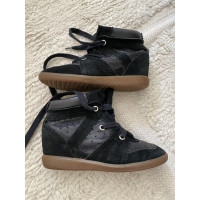 Isabel Marant Sneakers aus Leder in Schwarz