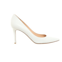 Gianvito Rossi Pumps/Peeptoes Leather in White