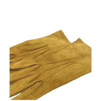 Hermès Handschuhe aus Wildleder in Gelb