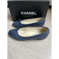Chanel Chaussons/Ballerines en Cuir en Bleu