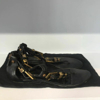 Balmain Sandalen aus Leder in Schwarz