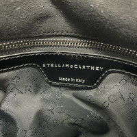 Stella McCartney Umhängetasche aus Pelz in Schwarz
