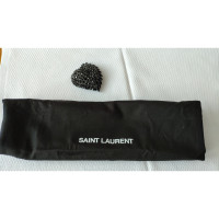 Yves Saint Laurent Broche in Zwart