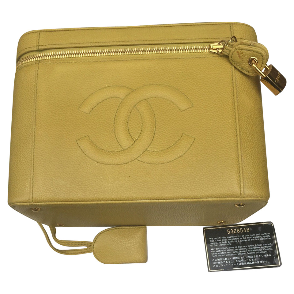 Chanel "Vintage Caviar Cosmetic Case"