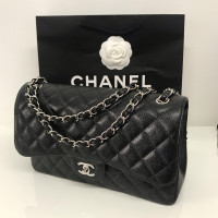 Chanel Classic Flap Bag Jumbo Leer in Zwart