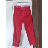 Closed Suit Cotton in Red