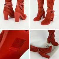 Hermès Stivali in Pelle scamosciata in Rosso