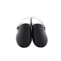 Givenchy Slipper/Ballerinas aus Leder in Schwarz
