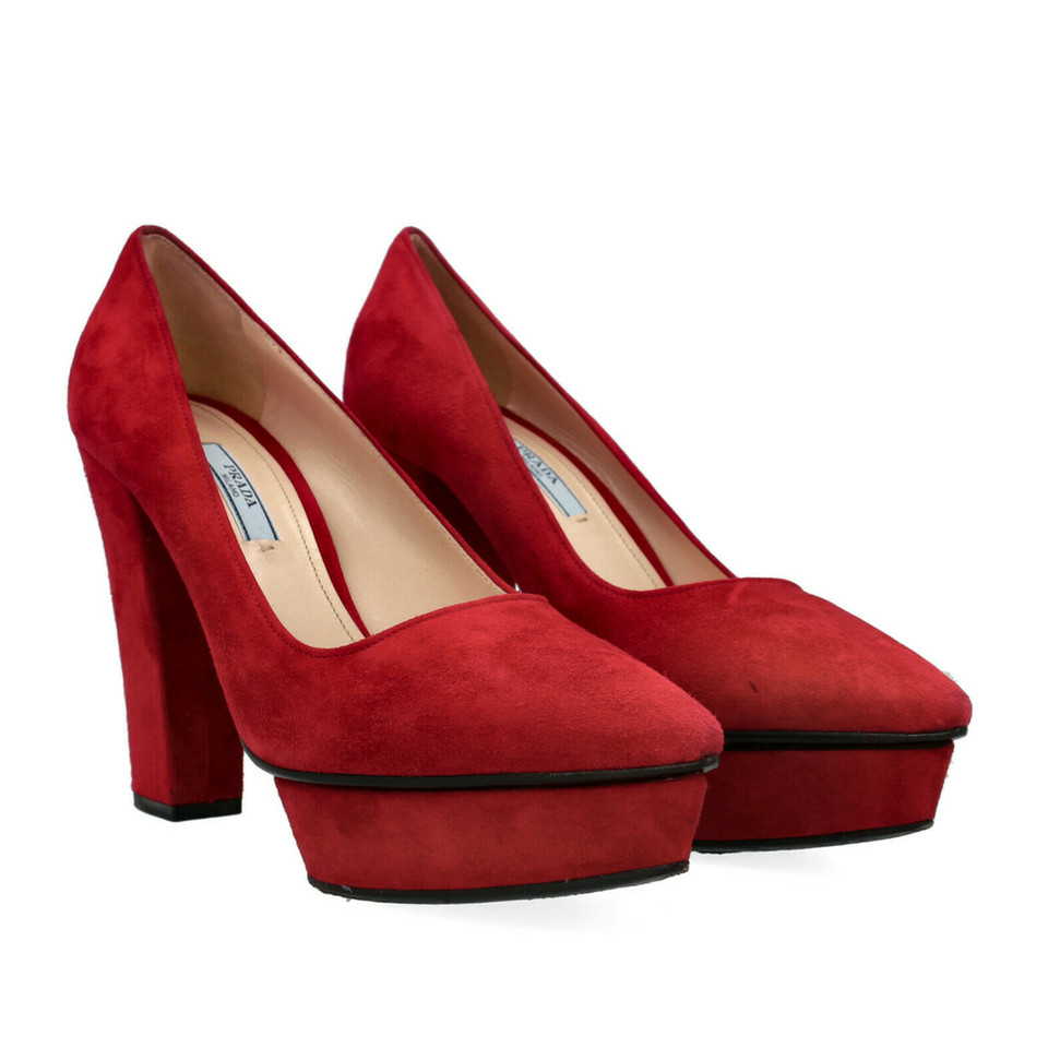 Prada Pumps/Peeptoes Leer in Rood