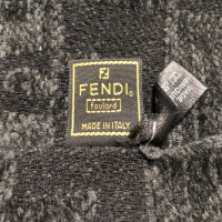 Fendi Scarf/Shawl Wool in Grey