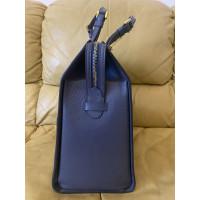 Giorgio Armani Handtasche aus Leder in Grau