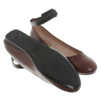 Tod's Ballerinas mit Fesselriemen