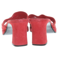 Moschino Mules in Rot
