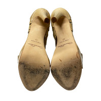 Oscar De La Renta Sandals Patent leather in Brown