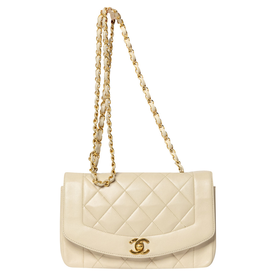 Chanel Diana Leather in Cream