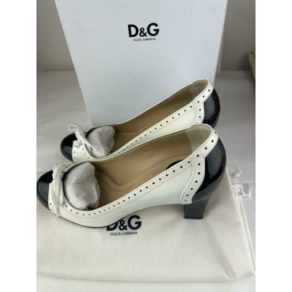 D&G Pumps/Peeptoes Patent leather