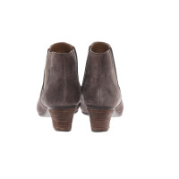 Clarks Ankle boots Leather in Taupe