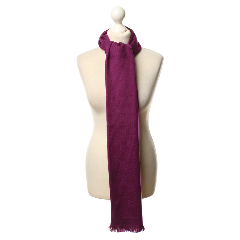 Gucci Guccissima scarf in purple