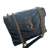 Saint Laurent Monogram Envelope Chevron Leather in Black