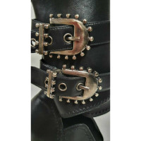 Givenchy Sandalen aus Leder in Schwarz