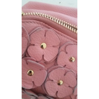 Burberry Prorsum Umhängetasche aus Leder in Rosa / Pink