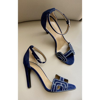 Hermès Sandalen aus Wildleder in Blau