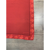 Gianni Versace Scarf/Shawl Silk in Red